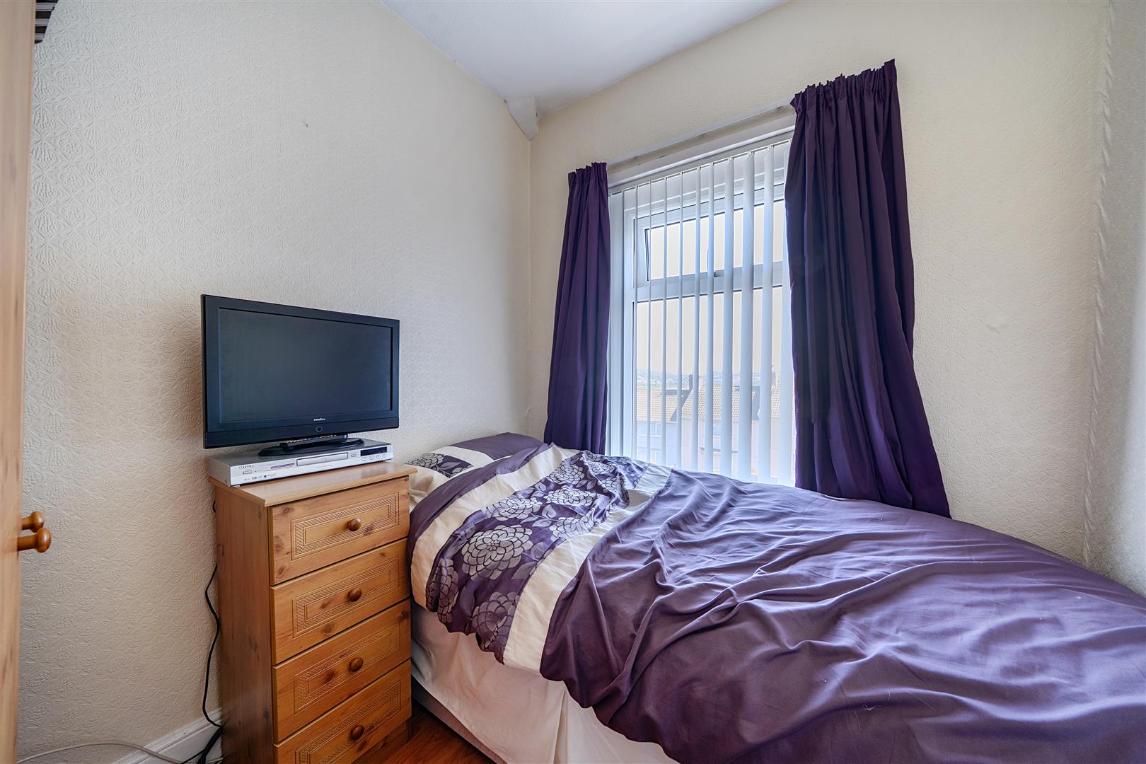 Carmel Road, Winch Wen, Swansea, SA1 7JY